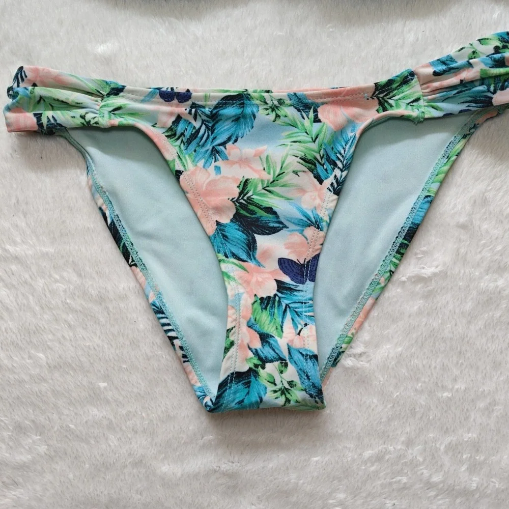 Forever‎ 21 Small Aqua Blue Bandeau Floral Swimsuit Bikini Cheeky Swimwear Set